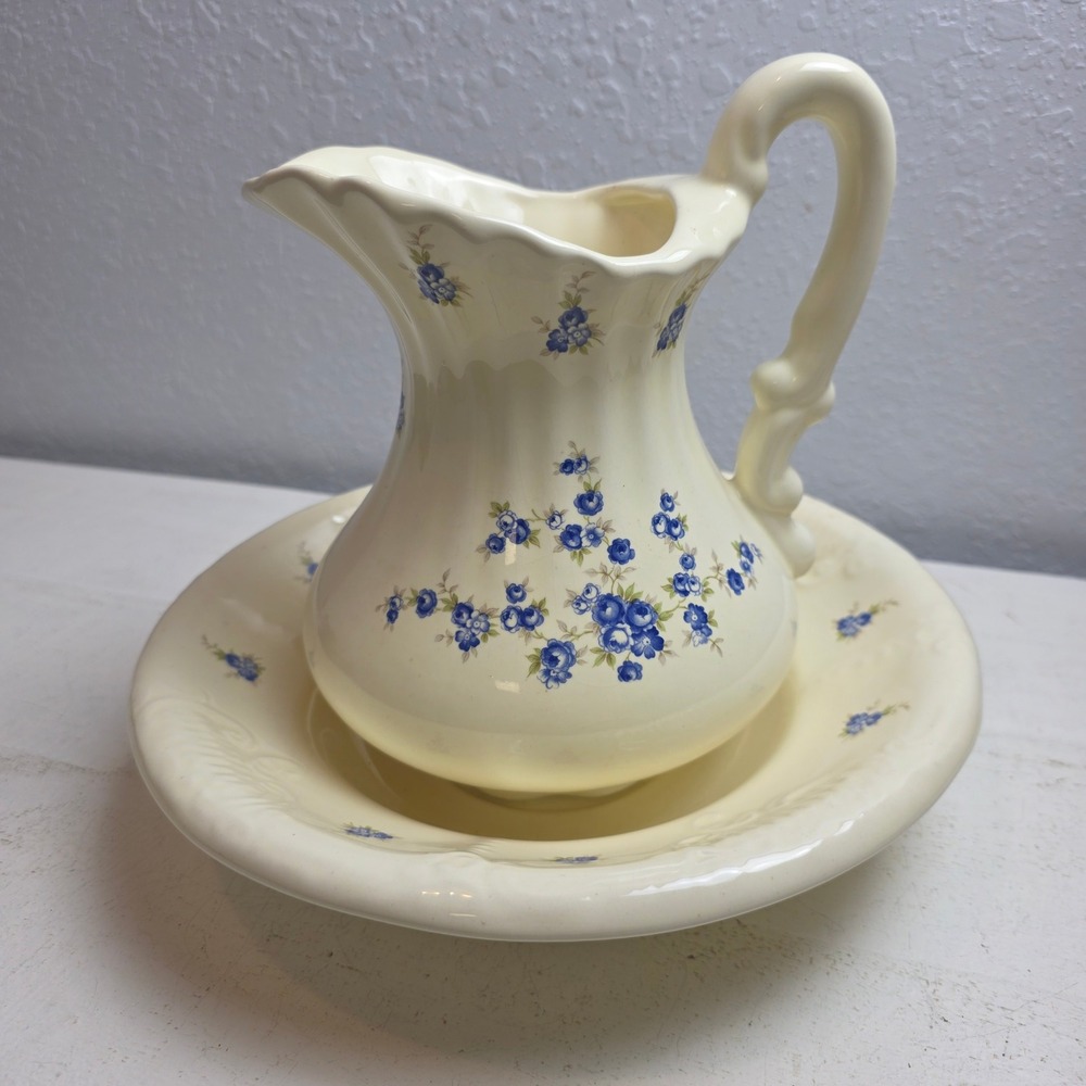 Vintage Athena‎ California Pitcher & Basin Set Blue Floral Cream Farmhouse Decor